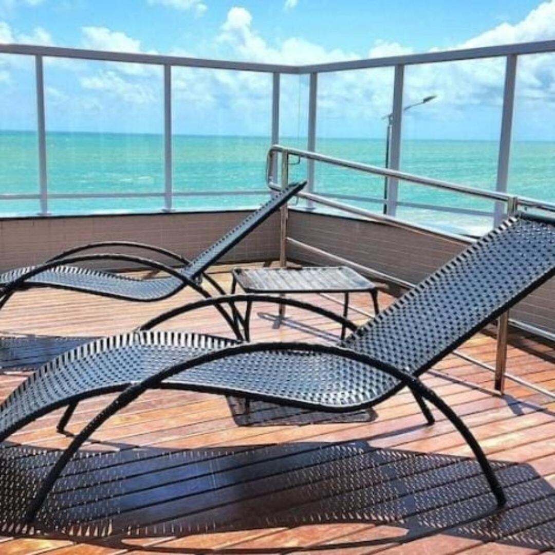Paradise Flat 408