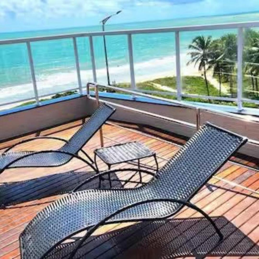 Paradise Flat 408 *